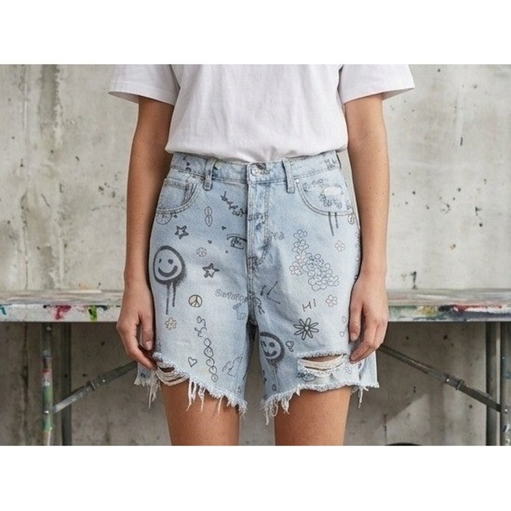 Y2K Wild Fable Denim Shorts Womens Sz 12 Graffiti Doodle Distressed Blue Cotton